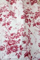 Tagesdecke Rosier Rouge mit 2 Kissenbezügen 230 cm x 250 cm