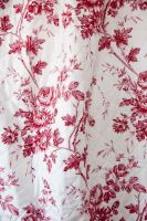 Tagesdecke Rosier Rouge 150 cm x 150 cm