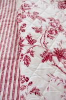 Tagesdecke Rosier Rouge 150 cm x 150 cm