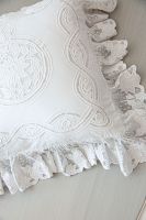 Kissenbezug Savona mit Volant 60 cm x 60 cm