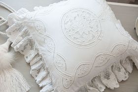 Kissenbezug Savona mit Volant 60 cm x 60 cm